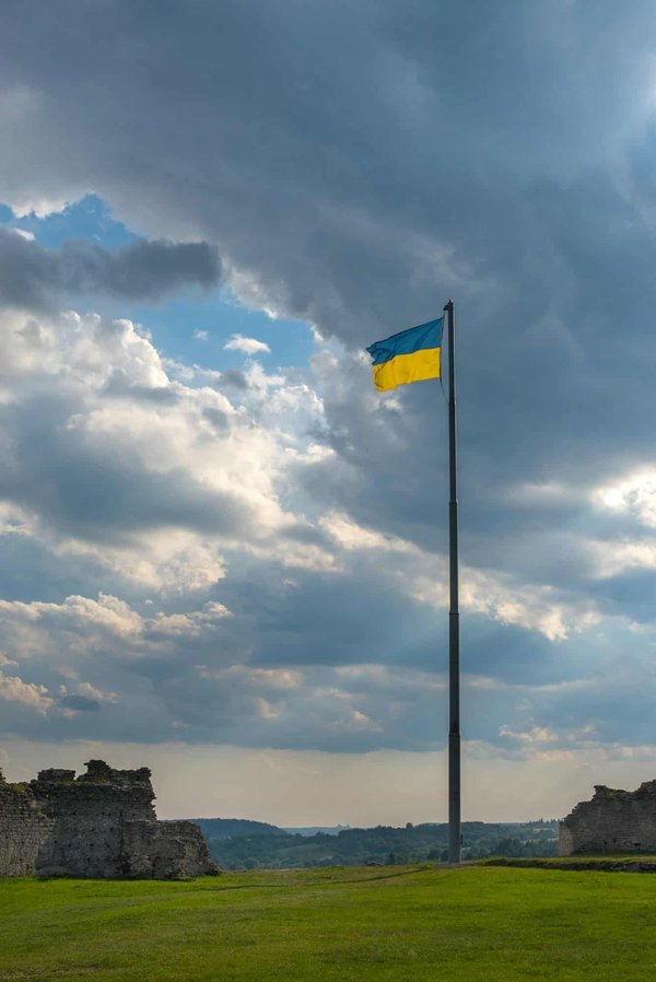 Was sind die besten Techniken zur Verbesserung der Defensivtaktik im Basketball?